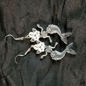 Hippy sun skeleton cats Halloween earrings